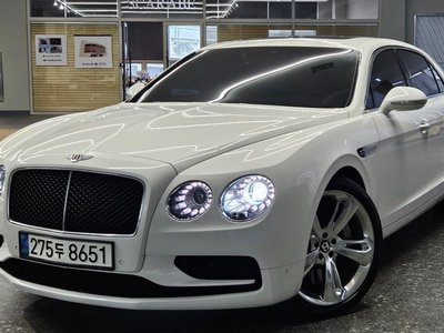 BENTLEY FLYING SPUR - 1