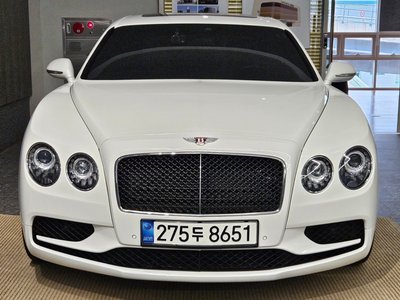 BENTLEY FLYING SPUR - 2