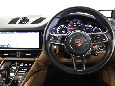 PORSCHE CAYENNE - 3