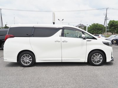 TOYOTA ALPHARD - 9