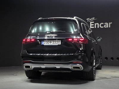 2024 Mercedes-BENZ GLS — фото 3