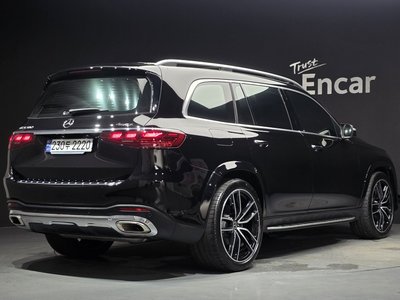 2024 Mercedes-BENZ GLS — фото 4