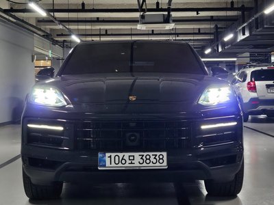 PORSCHE CAYENNE - 5