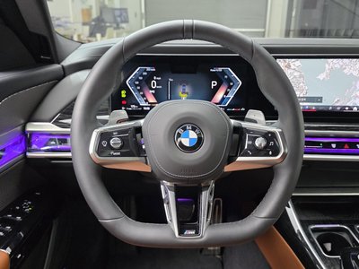2025 BMW 7 SERIES thumbnail 19