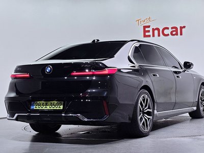 2025 BMW 7 SERIES — фото 4