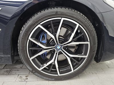 BMW 5 SERIES - 8