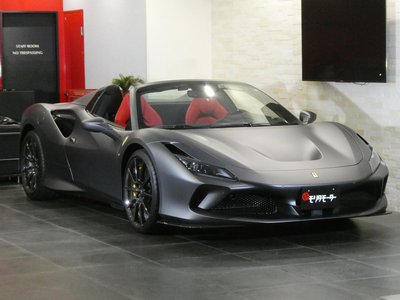 FERRARI F8 - 3