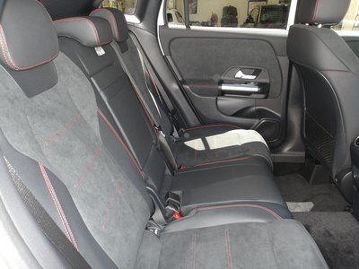 صورة مصغرة 45 لـ 2025 Mercedes-BENZ GLA