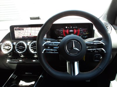 صورة مصغرة 34 لـ 2025 Mercedes-BENZ GLA