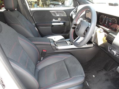 صورة مصغرة 43 لـ 2025 Mercedes-BENZ GLA
