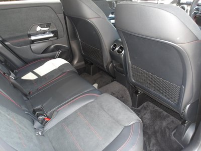 صورة مصغرة 46 لـ 2025 Mercedes-BENZ GLA