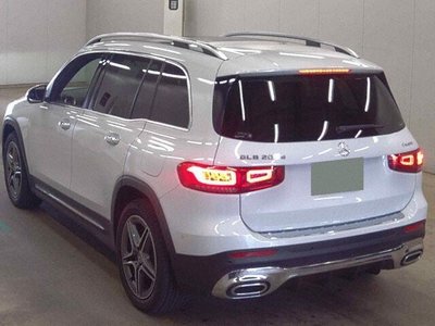 2021 Mercedes-BENZ GLB photo 2