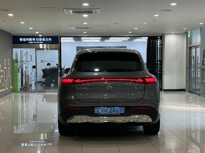 MERCEDES-BENZ EQS - 2