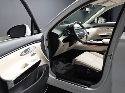 صورة مصغرة 13 لـ 2023 Genesis GV70