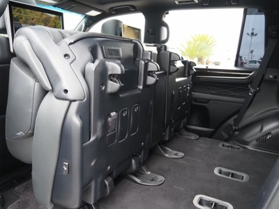 صورة مصغرة 39 لـ 2020 Lexus LX