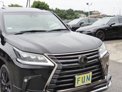 صورة مصغرة 17 لـ 2020 Lexus LX