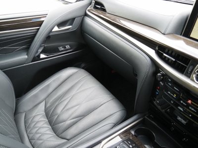 صورة مصغرة 74 لـ 2020 Lexus LX