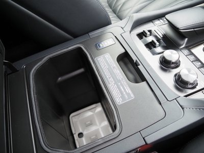 صورة مصغرة 64 لـ 2020 Lexus LX