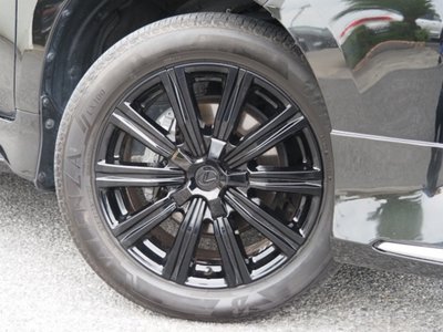 صورة مصغرة 21 لـ 2020 Lexus LX