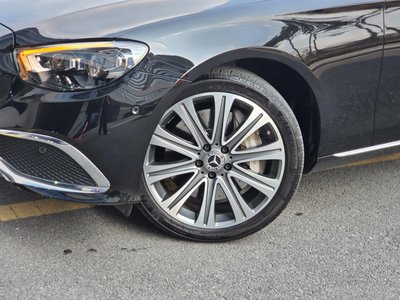 MERCEDES-BENZ E-CLASS - 2