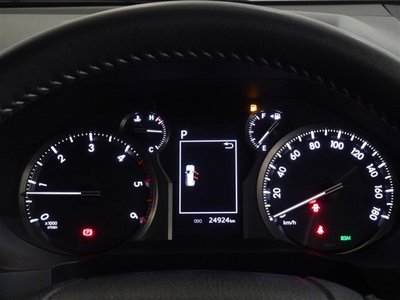 TOYOTA LAND CRUISER - 9