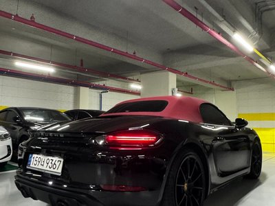 2022 Porsche 718 照片 3