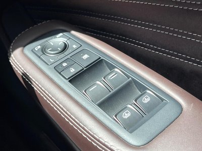 2018 Lexus LS — миниатюра 47