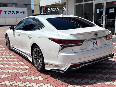 2018 Lexus LS — миниатюра 24