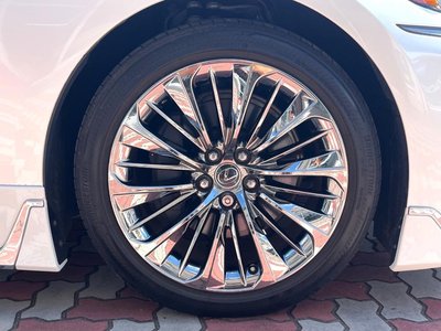 2018 Lexus LS — миниатюра 28