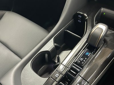 صورة مصغرة 25 لـ 2025 Toyota CROWN SPORT