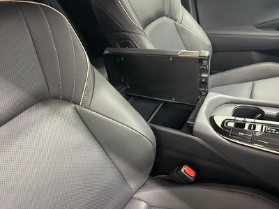 صورة مصغرة 26 لـ 2025 Toyota CROWN SPORT