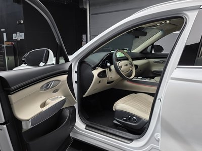 صورة مصغرة 11 لـ 2023 Genesis GV70