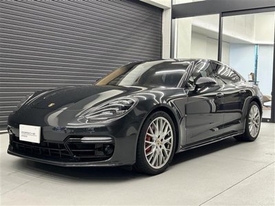 2019 Porsche PANAMERA — фото 1