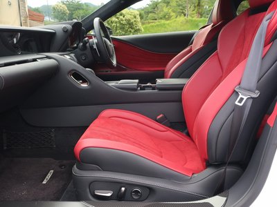 صورة مصغرة 14 لـ 2022 Lexus LC