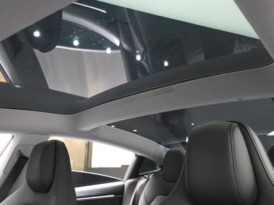 2026 Tesla MODEL 3 缩略图 25