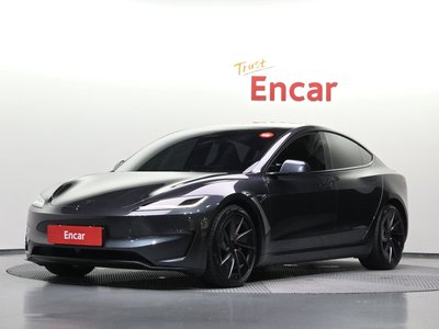 2026 Tesla MODEL 3 photo 1