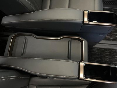 صورة مصغرة 43 لـ 2023 Toyota ALPHARD