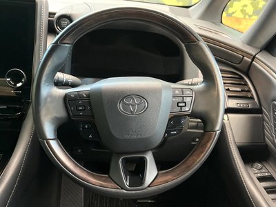 صورة مصغرة 12 لـ 2023 Toyota ALPHARD