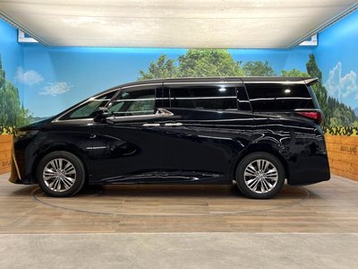 صورة مصغرة 26 لـ 2023 Toyota ALPHARD