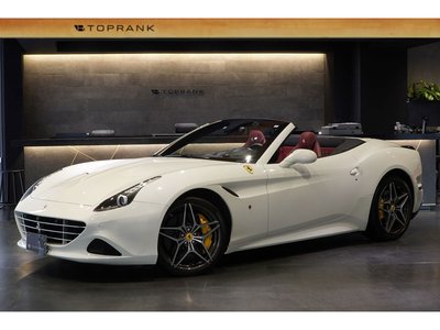 FERRARI CALIFORNIA T
