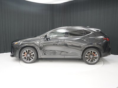 صورة 3 لـ 2023 Lexus NX