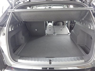 صورة 10 لـ 2025 BMW X1