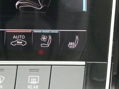 صورة مصغرة 23 لـ 2020 AUDI Q8