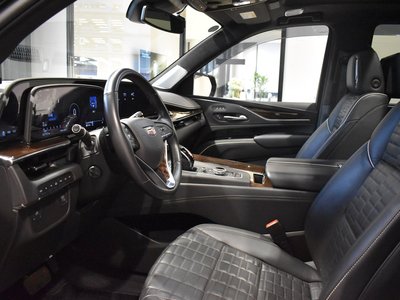 CADILLAC ESCALADE - 6