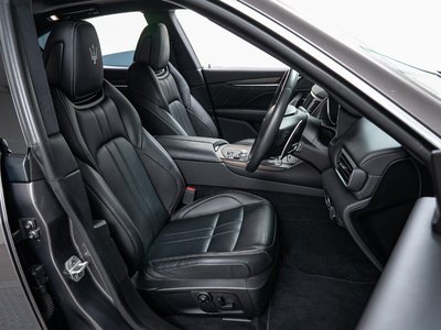 MASERATI LEVANTE - 10