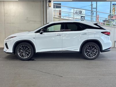 صورة 2 لـ 2020 Lexus RX