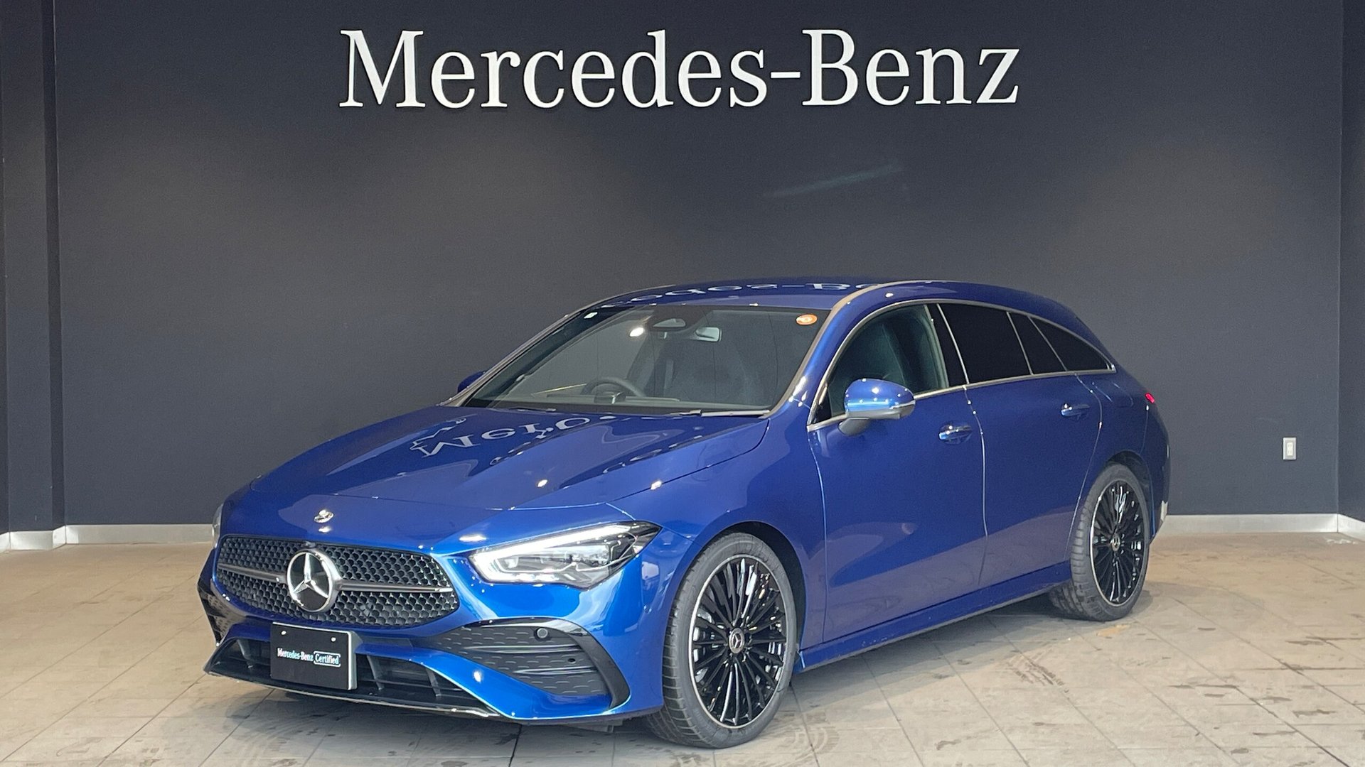 MERCEDES-BENZ CLA SHOOTING BRAKE - View 1