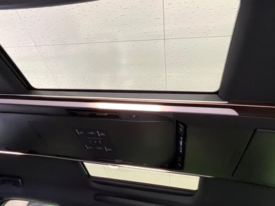 TOYOTA VELLFIRE - 3