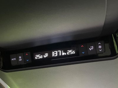 صورة مصغرة 40 لـ 2025 Toyota VELLFIRE
