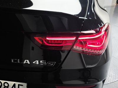 MERCEDES-BENZ CLA - 10